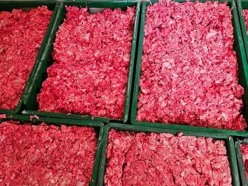 mlevena-piletina-za-ishranu-kucnih-ljubimaca-big-4