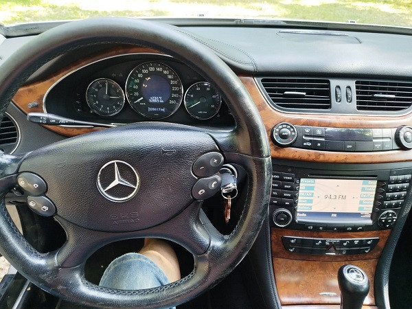 mercedes-cls-320cdi-big-3