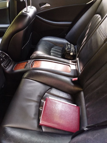 mercedes-cls-320cdi-big-4