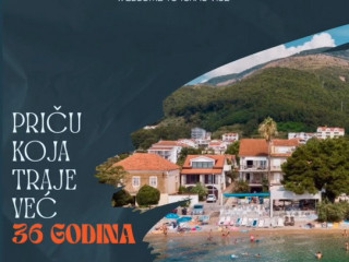 potebni-konobari-i-sankeri-za-lounge-bar-i-piceriju-herceg-novi-bijela