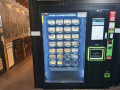 prodajem-vending-masinu-tcn-za-prodaju-raznih-proizvoda-dimenzije-170-x-195-x-100-small-2