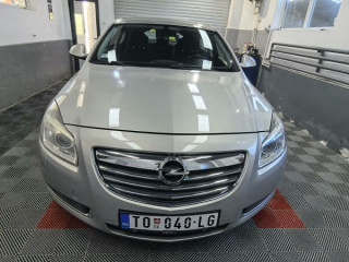 opel-insignia-20cdti