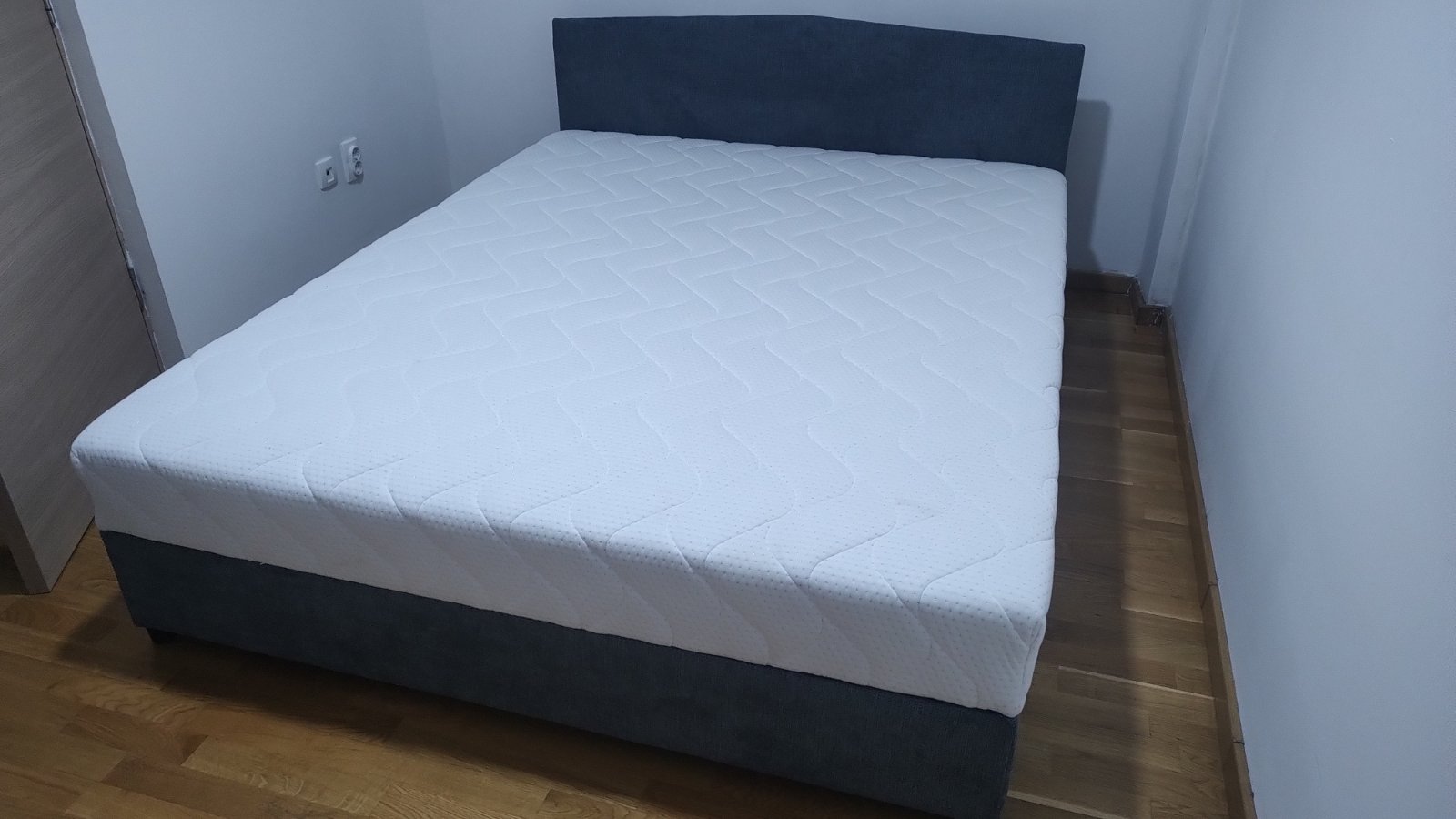  FRANCUSKI LEŽAJ